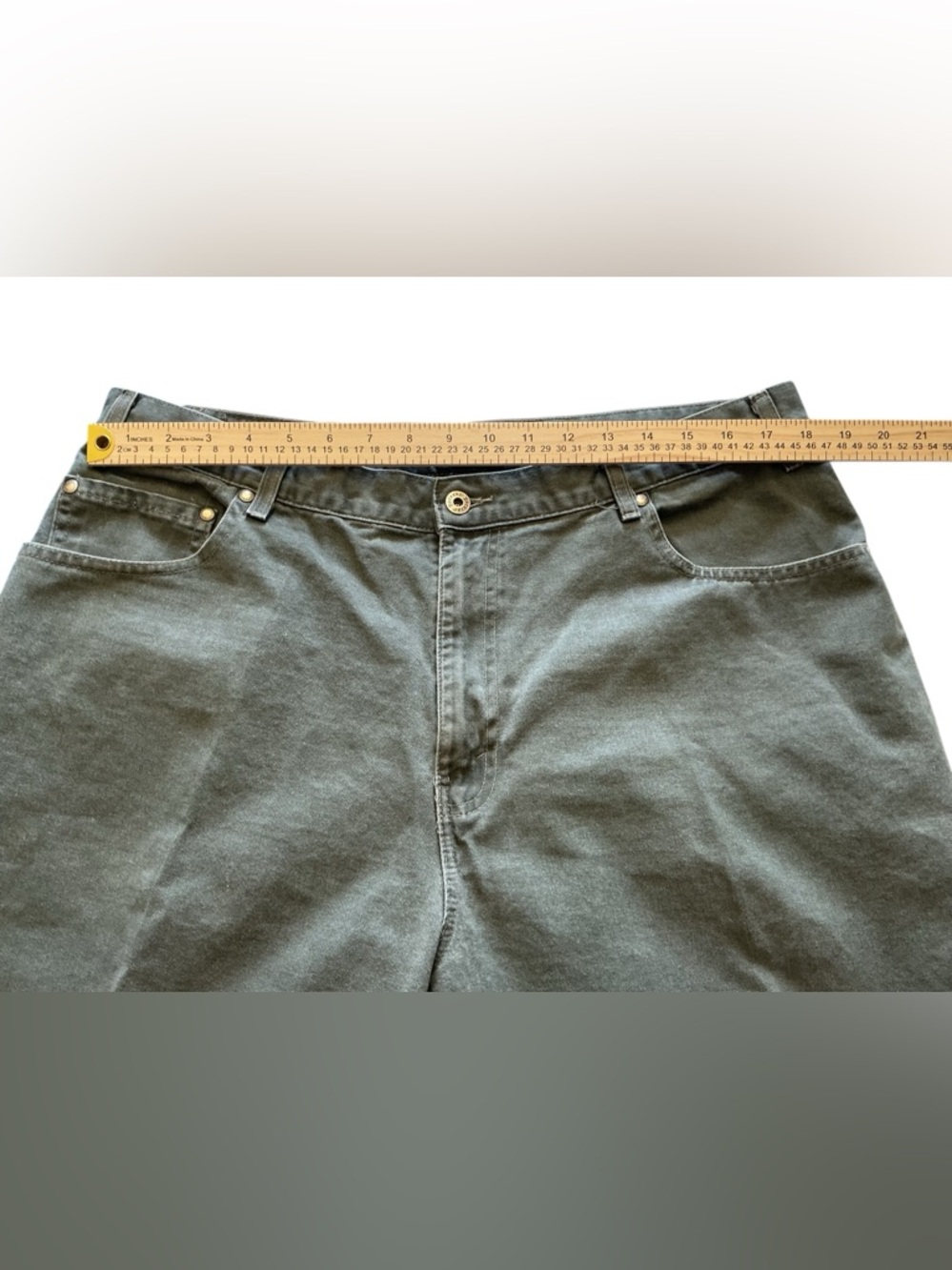 Dockers Men's Relaxed Straight-Leg Jeans in Olive - Picture 4 of 11